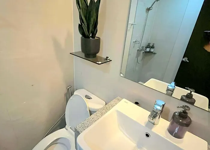 Uptown Bgc Residences By Chikat Apartment Manila
