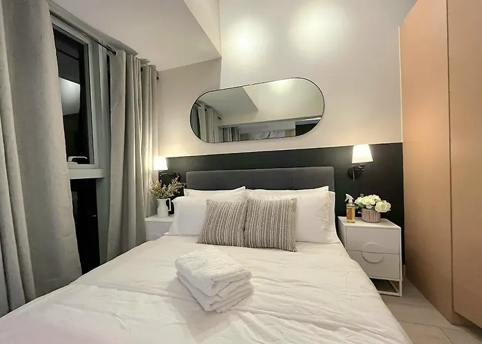 Apartment Uptown Bgc Residences By Chikat