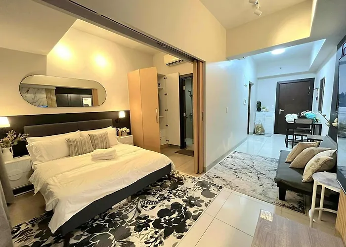 Uptown Bgc Residences By Chikat Apartment Manila