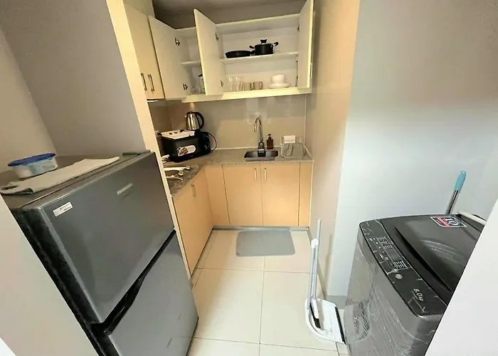 Uptown Bgc Residences By Chikat Apartment Manila