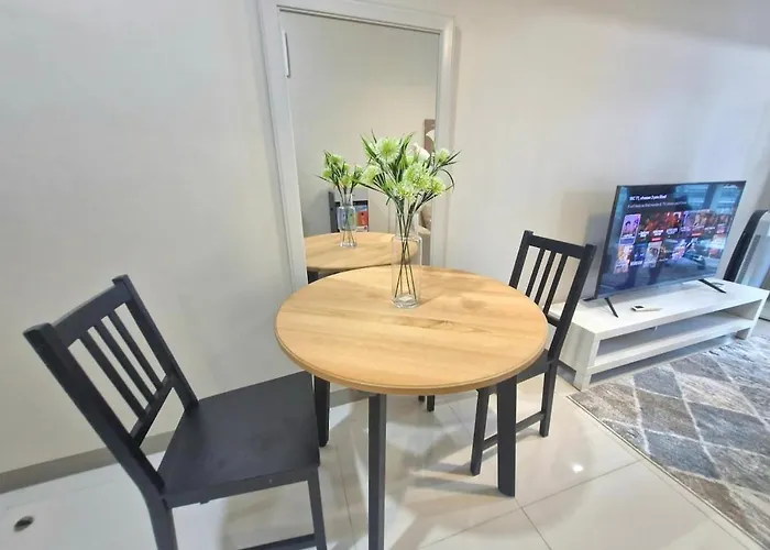 Uptown Bgc Residences By Chikat Apartment Manila