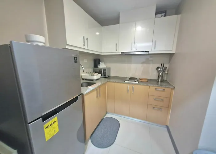 Apartment Uptown Bgc Residences By Chikat