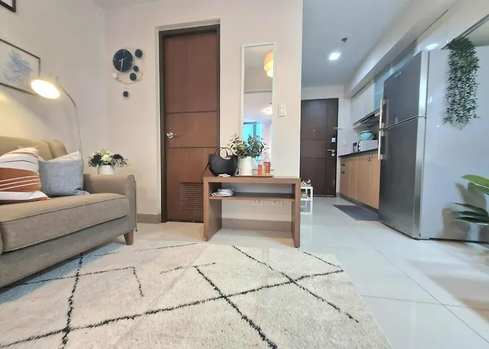 Uptown Bgc Residences By Chikat Apartment Manila