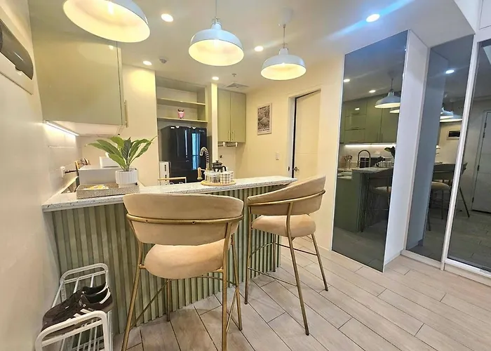 Uptown Bgc Residences By Chikat * Manila